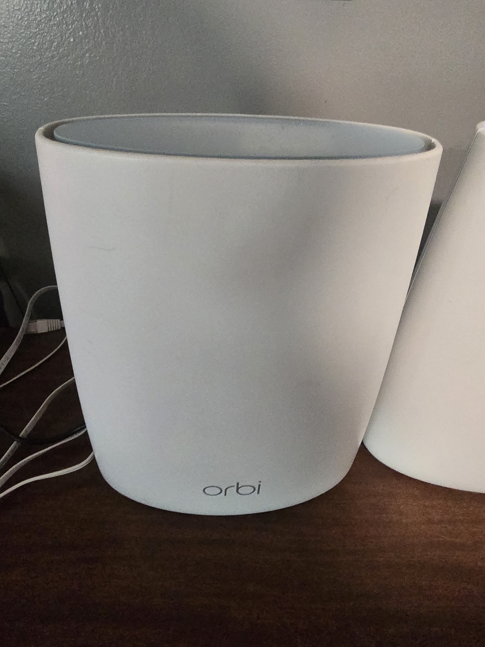 NETGEAR Orbi Router RBR50 and Satellite RBS50 Home Mesh WiFi AC3000 - Picture 3 of 10